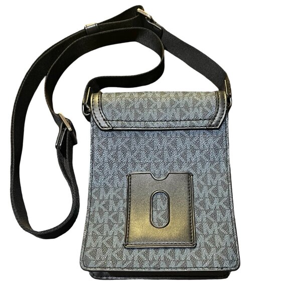 Michael Kors Crossbody - Picture 2 of 7